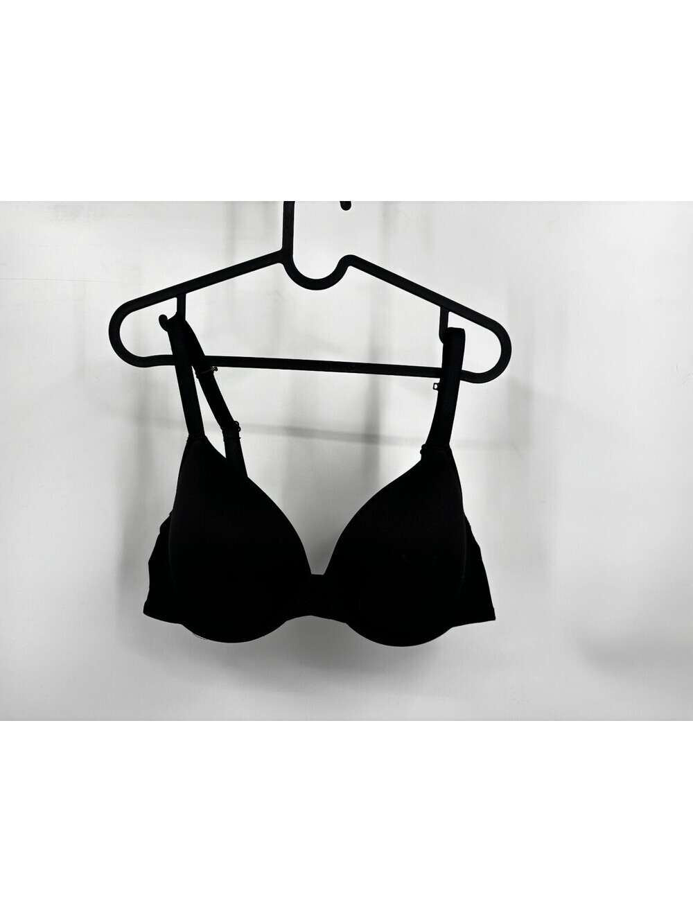 Chantelle Womens Underwire T-Shirt Bra Black Full Coverage Smooth 2196 Size 38D